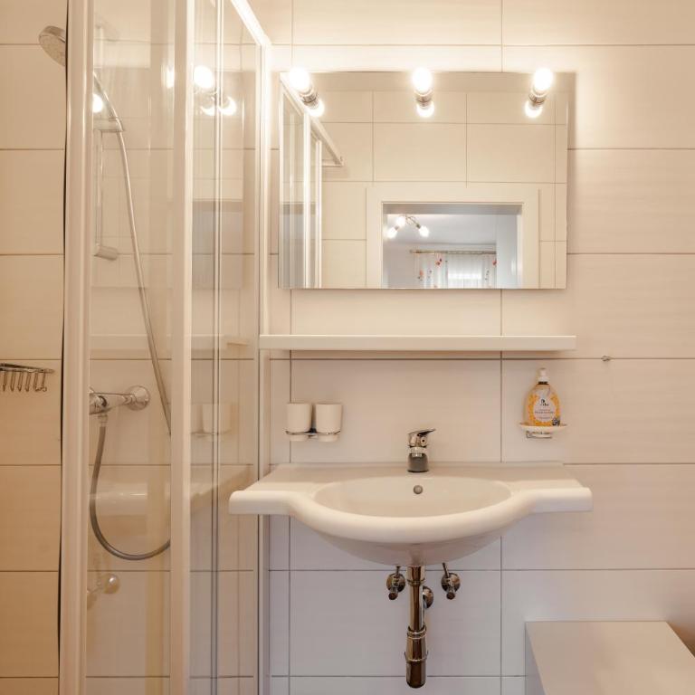 Glautschhof - Doppelzimmer - 3
