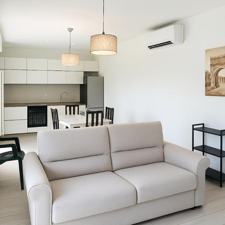 Monica s house a 150mt dal mare Free Parking - Appartamento con 2 Camere da Letto - 14