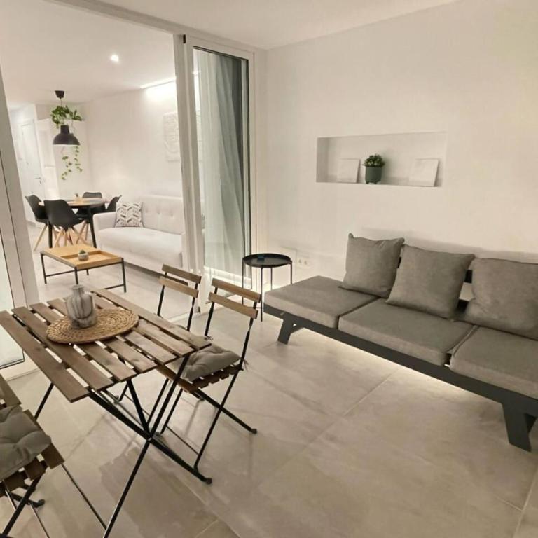 Las Caracolas deluxe Apartment 5 - One-Bedroom Apartment - 8