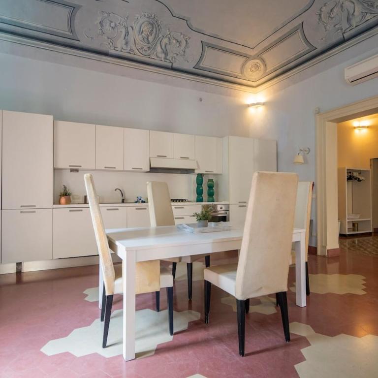 Historic Apartment Piazza Teatro - Appartamento con 1 Camera da Letto - 14