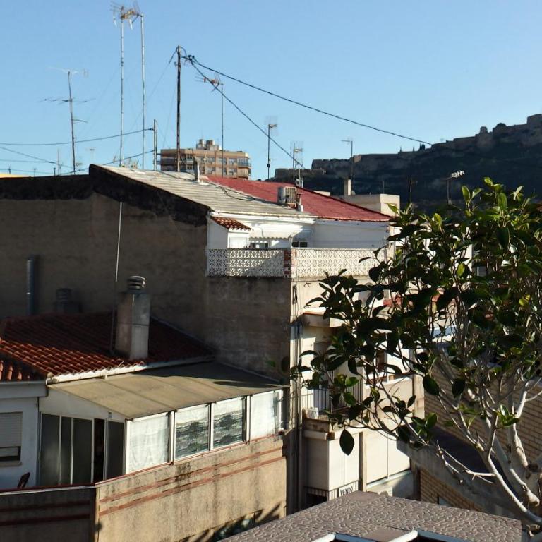 Ático con vistas al Castillo - Apartamento de 1 dormitorio - 10