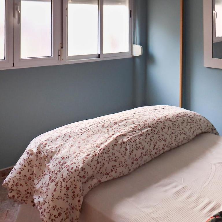 Ático con vistas al Castillo - Apartamento de 1 dormitorio - 12