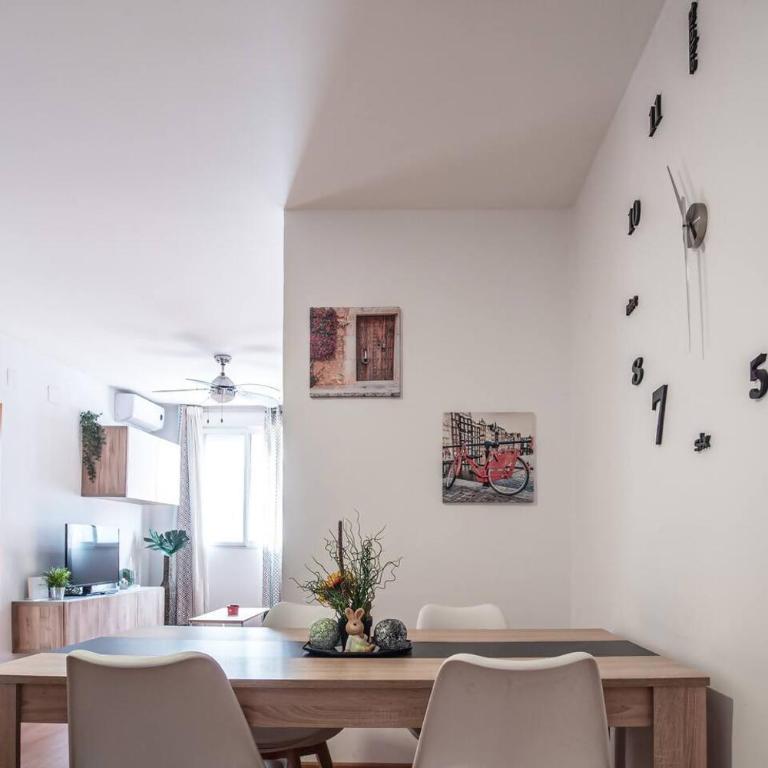 Flats Burjasot - Apartment - 2
