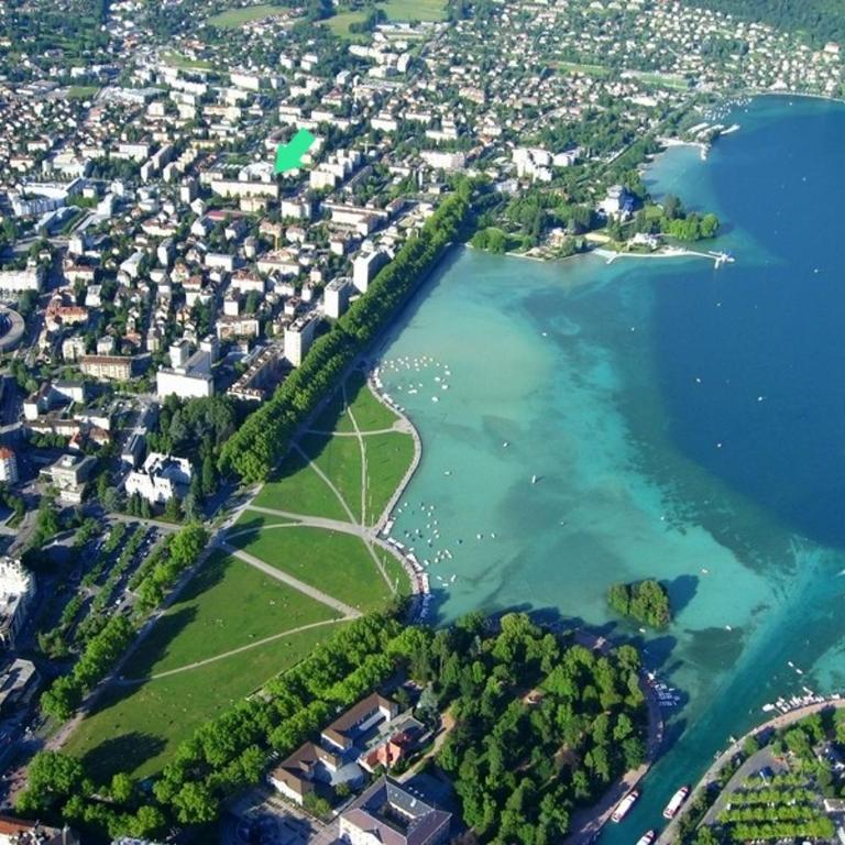 Lumineux 3 pièces à 350m du lac - Annecy quartier Imperial Plage Albigny - Two-Bedroom Apartment - 8