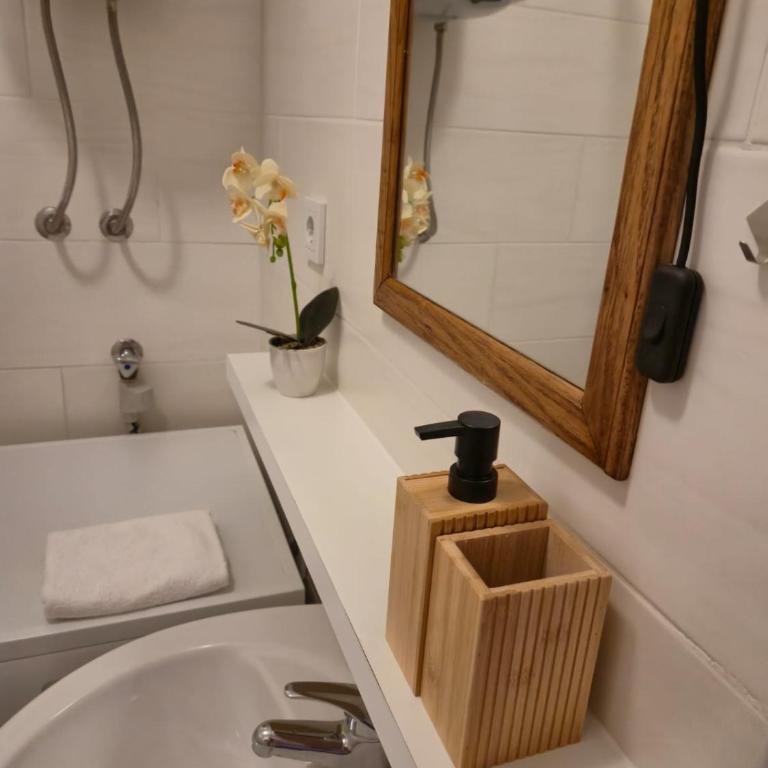 Apartman Pasarela - mirna lokacija u centru - Two-Bedroom Apartment - 12