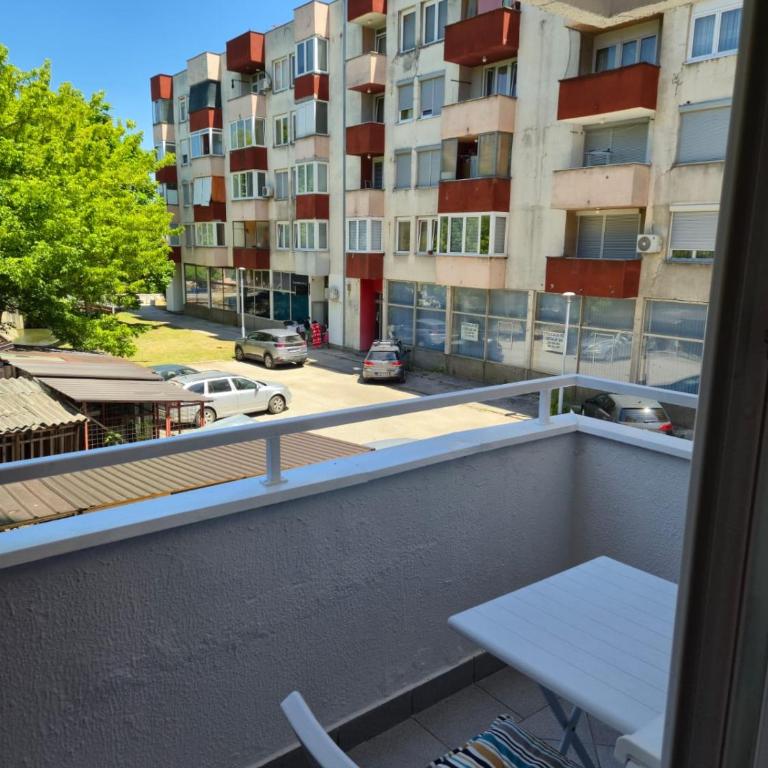 Apartman Pasarela - mirna lokacija u centru - Two-Bedroom Apartment - 10