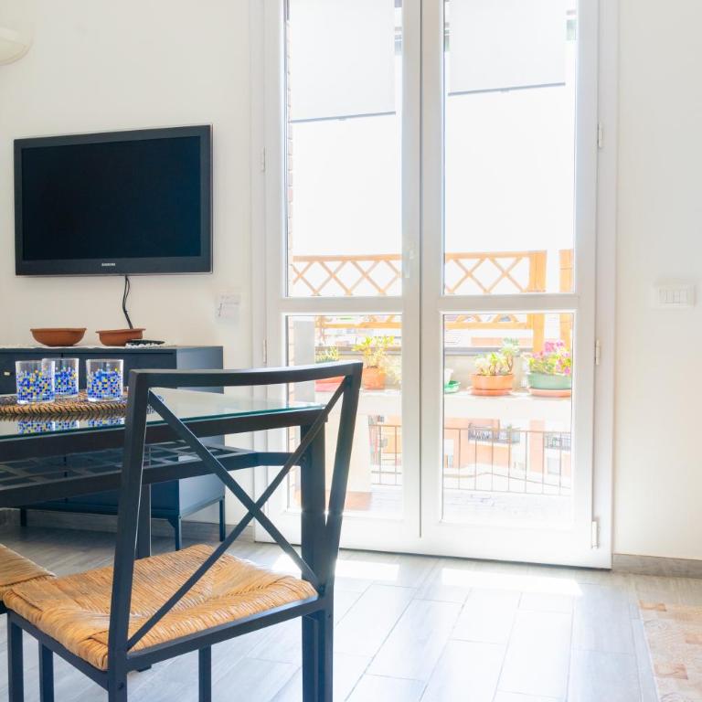 The View - One-Bedroom Apartment - 15