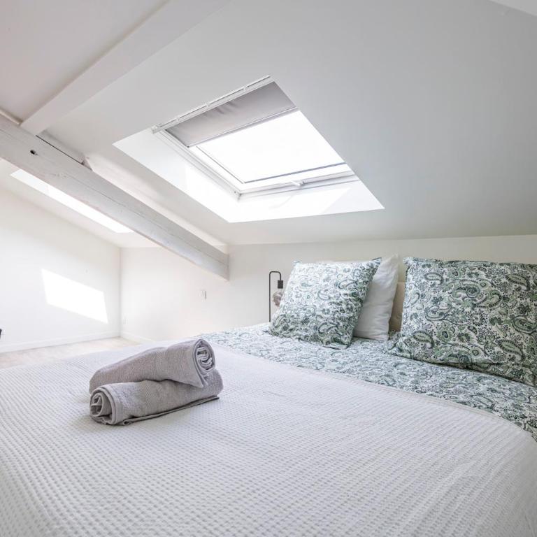 L'Étape - Center - Cathedral - Two-Bedroom Apartment - 13