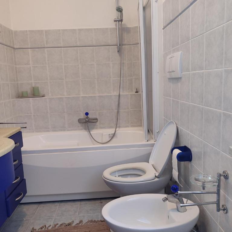 La casa di Fede - Appartamento con 2 Camere da Letto - 10