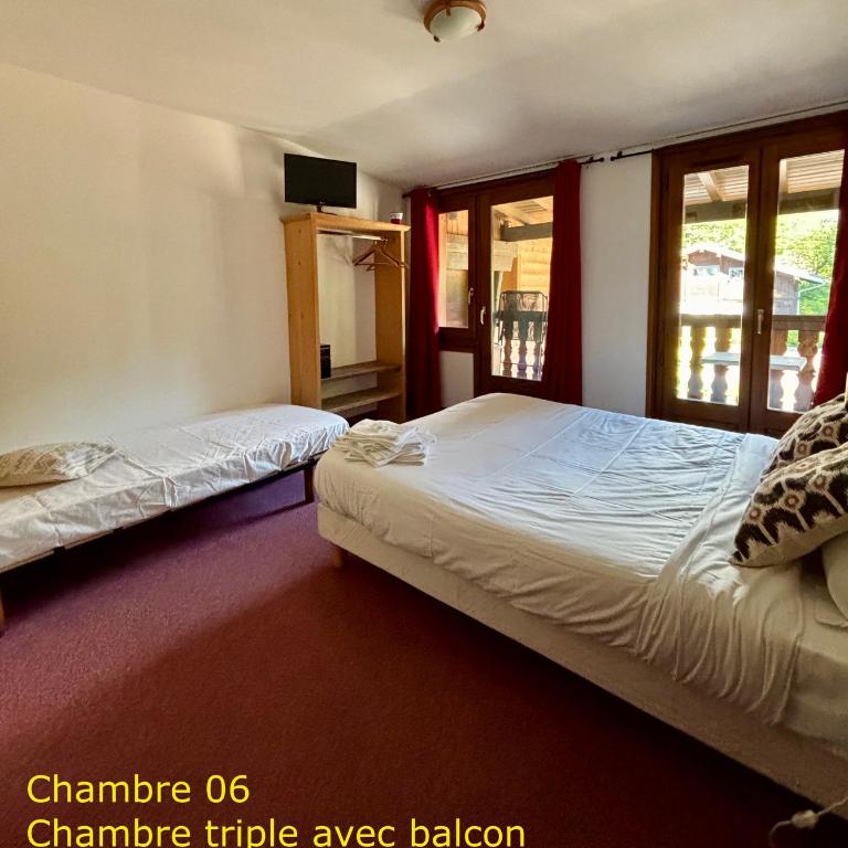 Hôtel-Bar-Restaurant Les Dômes de Miage - Chambre Triple avec Balcon - 2