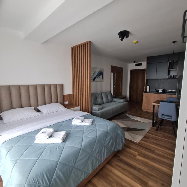 SkyKop Apartmani - Apartman sa 1 Spavaćom Sobom, Balkonom i Pogledom na Planinu - 14