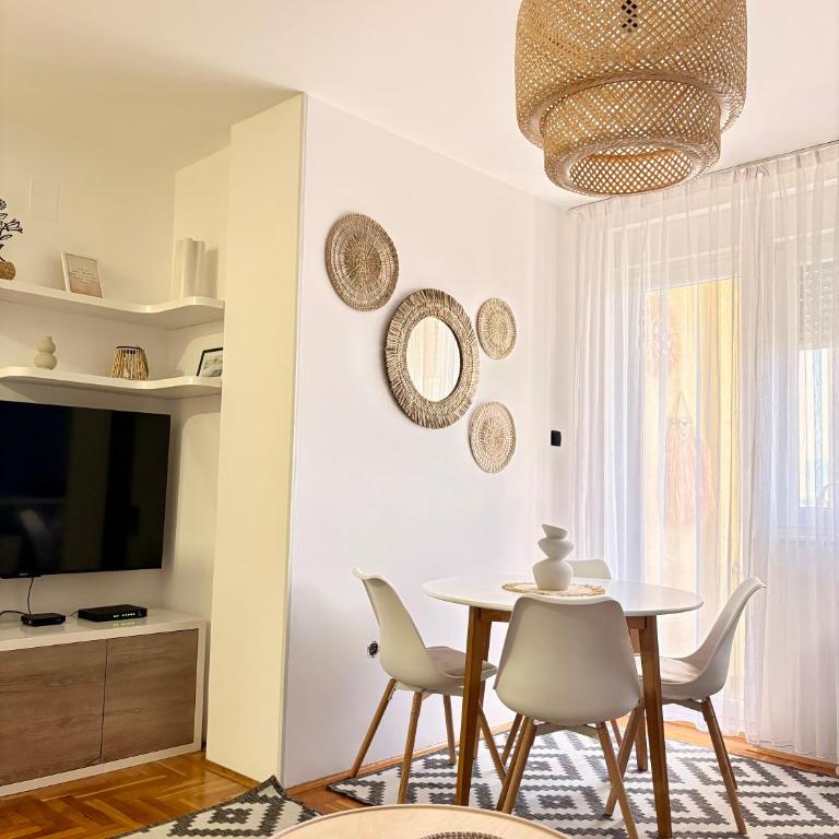 Trip Style - Telep - 2 BR - 2 Free Parking - Apartman sa 2 Spavaće Sobe - 3
