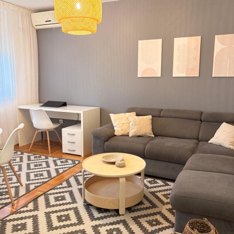Trip Style - Telep - 2 BR - 2 Free Parking - Apartman sa 2 Spavaće Sobe - 4