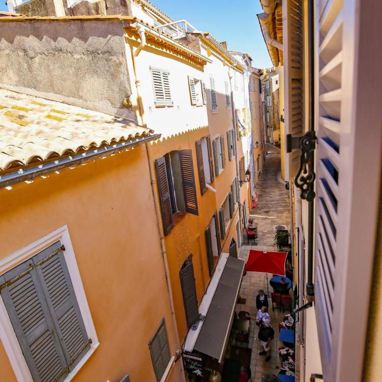 Elegante appartmento nel quadrato d'oro a St Tropez - Appartement 2 Chambres - 54