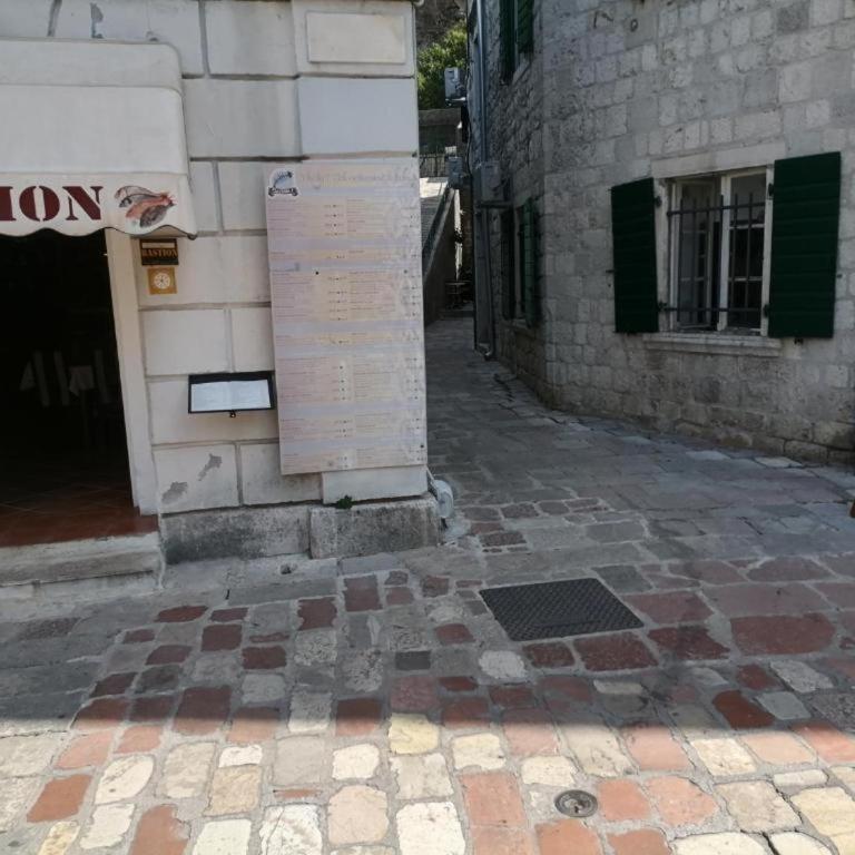 sar 3 - One-Bedroom Apartment - 8