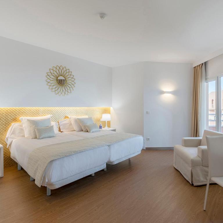 Oliva Nova Beach & Golf Hotel - Habitación Doble Premium - 5