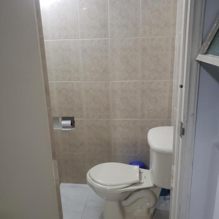 Casa hotel la 33 - Habitación Doble con baño privado externo - 13