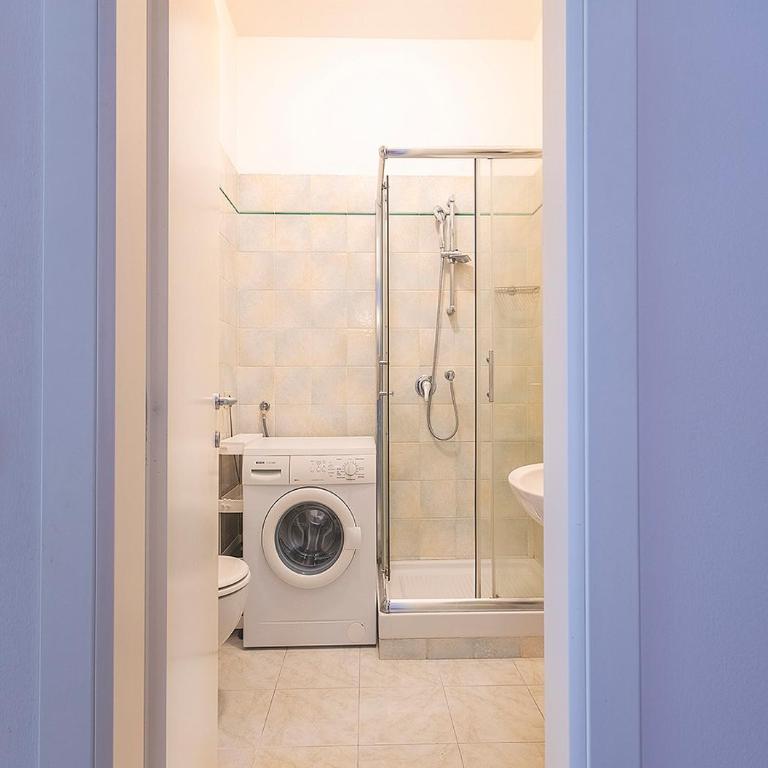 Attico con Terrazzo - Milano Centrale - Duomo 10 min - Appartamento con 2 Camere da Letto - 13