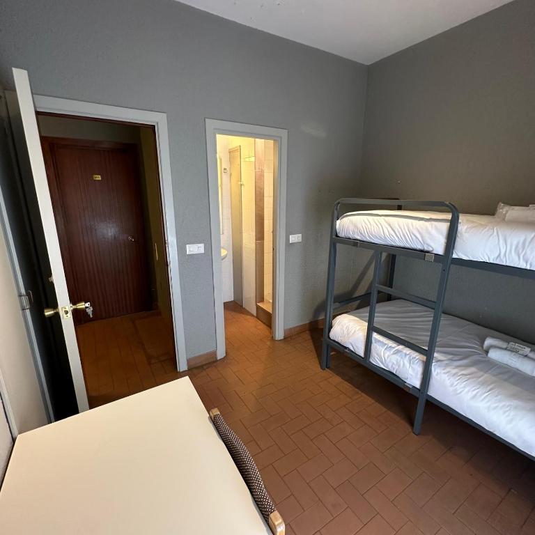 mikasita Bilbao - student housing & coliving - Economy Double Room - 5
