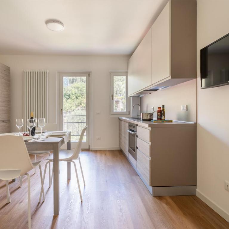 GARDA LIVING APARTMENTS Torbole 2 - Apartment mit 2 Schlafzimmern - 4