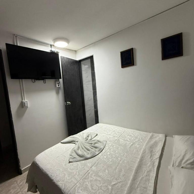 Casa hotel la 33 - Habitación Estándar - 1 cama grande - 7