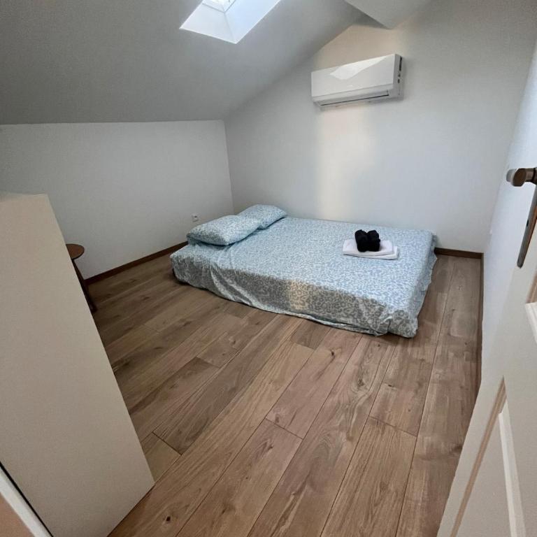 Quiet house for 12 people near Cité Carcassonne - Six-Bedroom House - 34