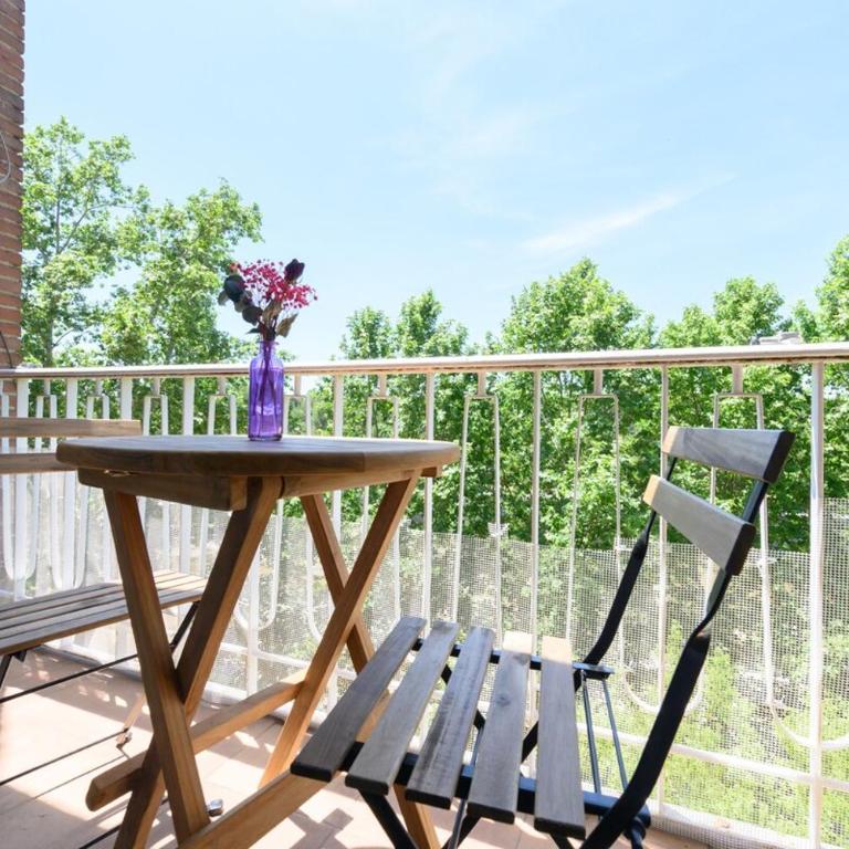Studio with balcony Everything you need Temporary AMA144 - Studio - 24