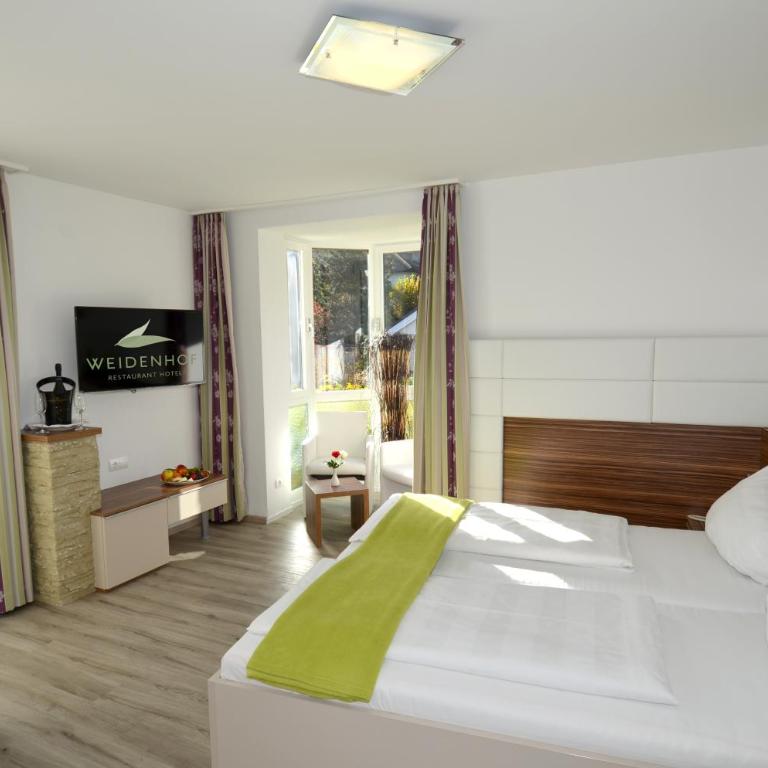 Hotel Weidenhof - Doppel- oder Zweibettzimmer - 8