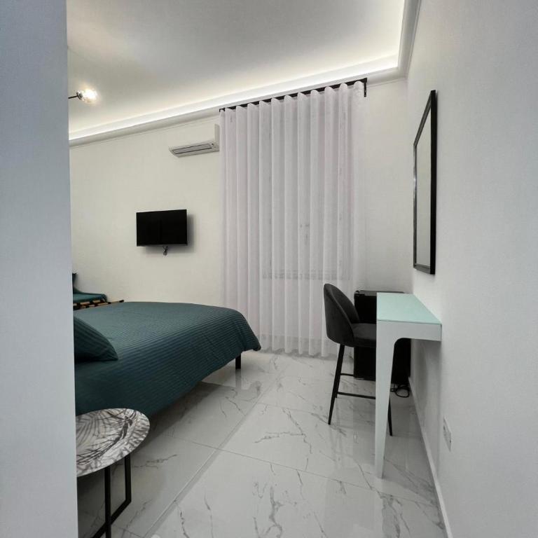 Napoli Heart and Suite - Camera Quadrupla Luxury - 1