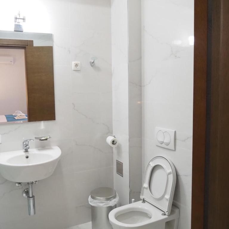Urban apartments Sutomore - Soba sa Bračnim Krevetom (Queen-size) i Pogledom na More - 5