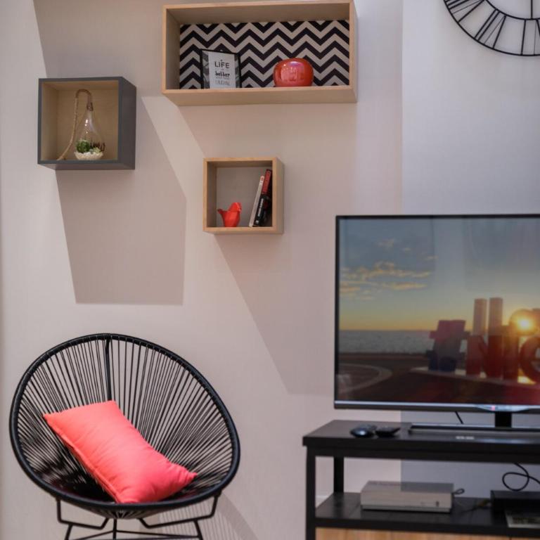L'Atelier, loft confortable dans la vieille ville, avec climatisation - Appartement 3 Chambres - 11