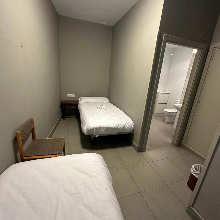 mikasita Bilbao - student housing & coliving - Double Room with Private Bathroom - 7
