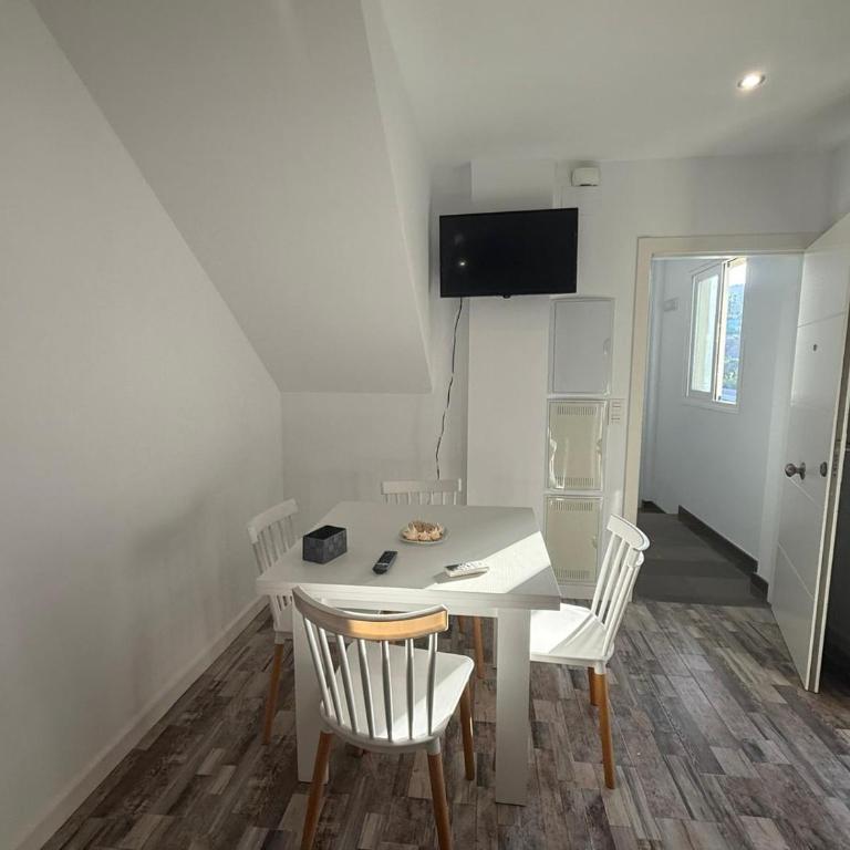 Aurora III - One-Bedroom Apartment - 10