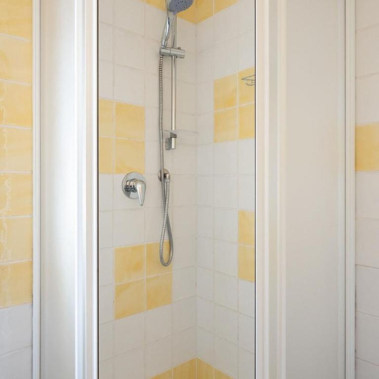 Keys of Italy-AllegriBig4-Family 2bedr Santa Croce - Appartamento con 2 Camere da Letto - 32
