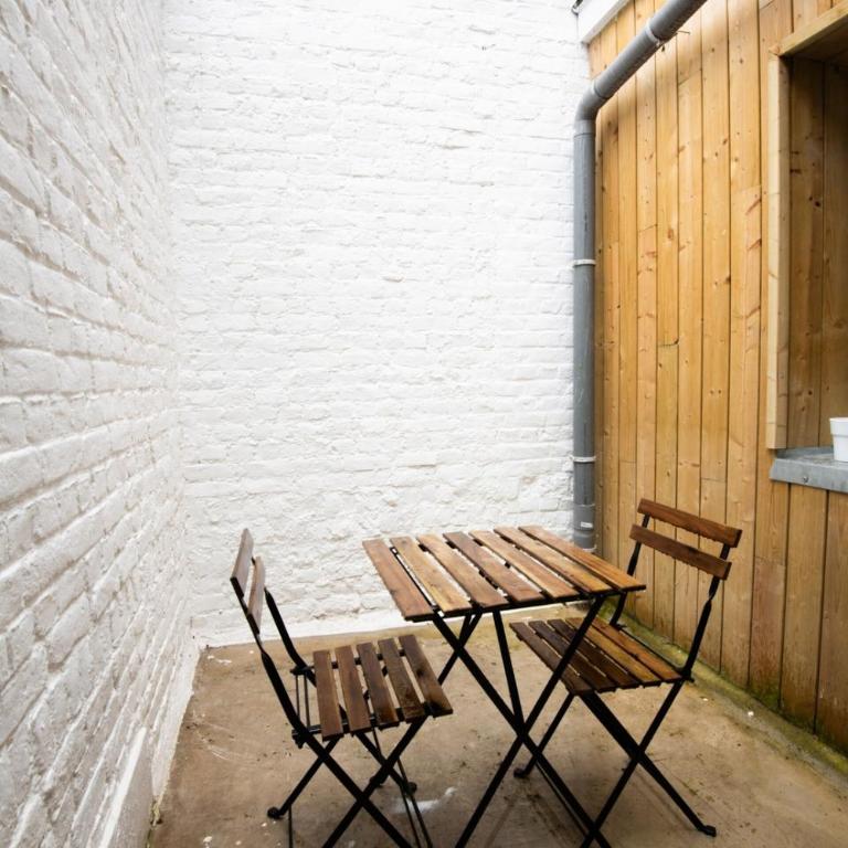 Small Functional & Quiet Apartment with courtyard - Apartment - 15