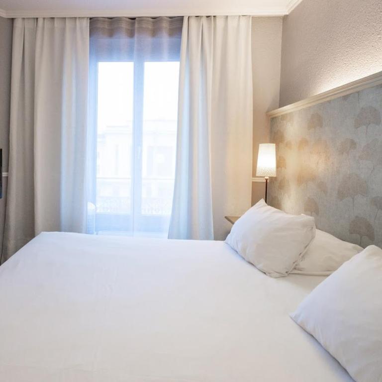 Hotel Les Arcades - Chambre Double Supérieure - 17