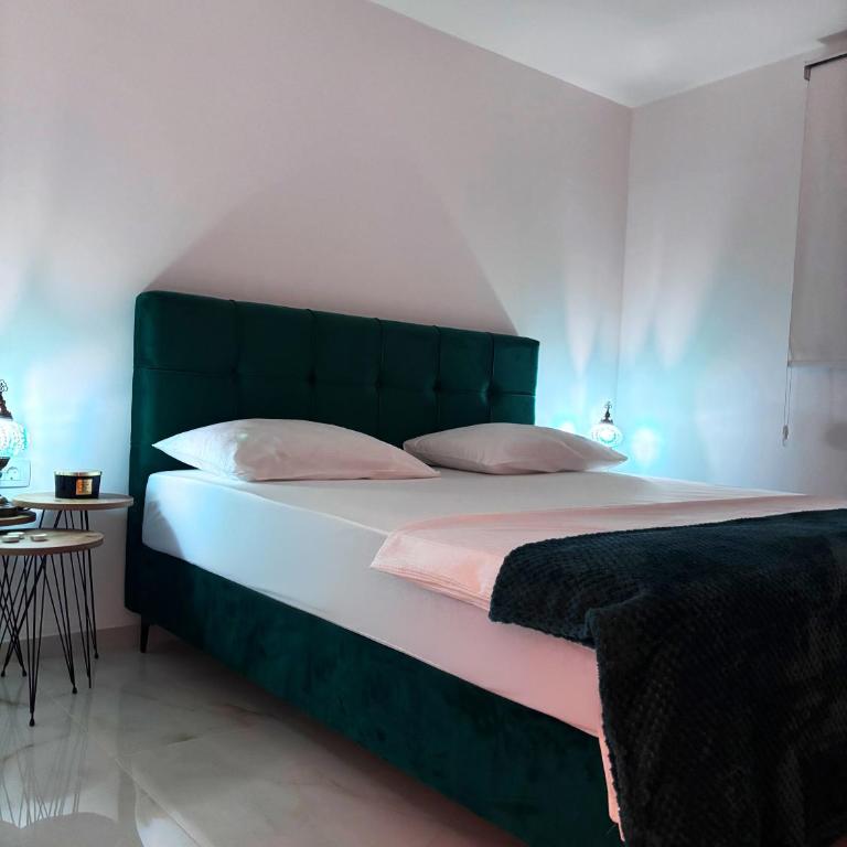 Historic Old Town Apartment Mona Best Location Mostar - One-Bedroom Apartment - 13