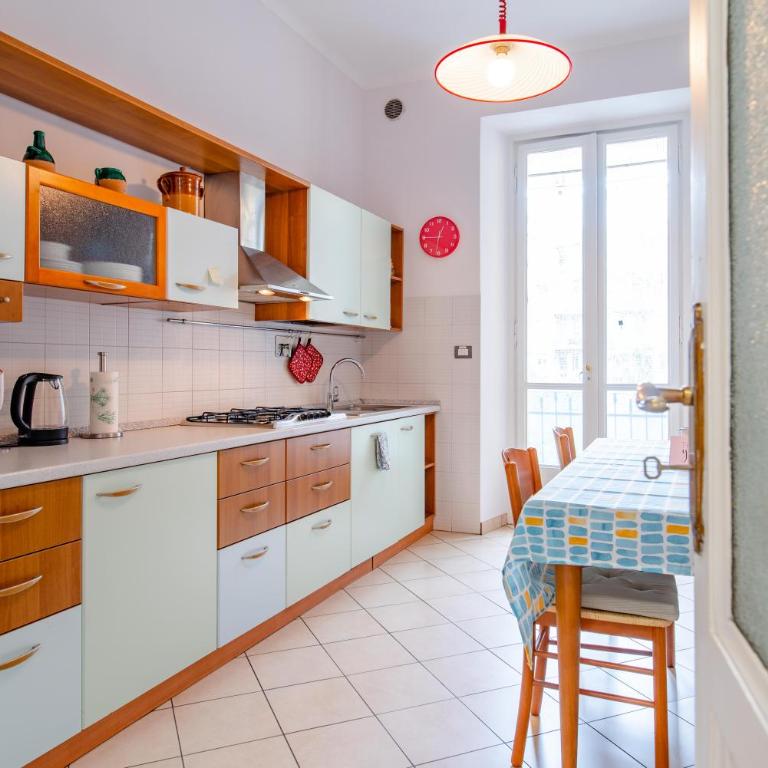 Bianzè 21, Casa di Charme by HAPPYHOSTORINO - Two-Bedroom Apartment - 13