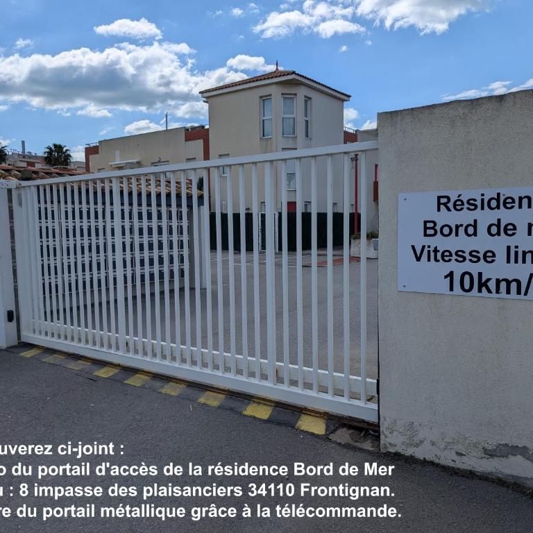 Studio Vue mer, Piscine, Wifi, Climatisation, Parking privé, Terrasse 1ère ligne - La Coulée Douce - Appartement - Vue sur Mer - 43