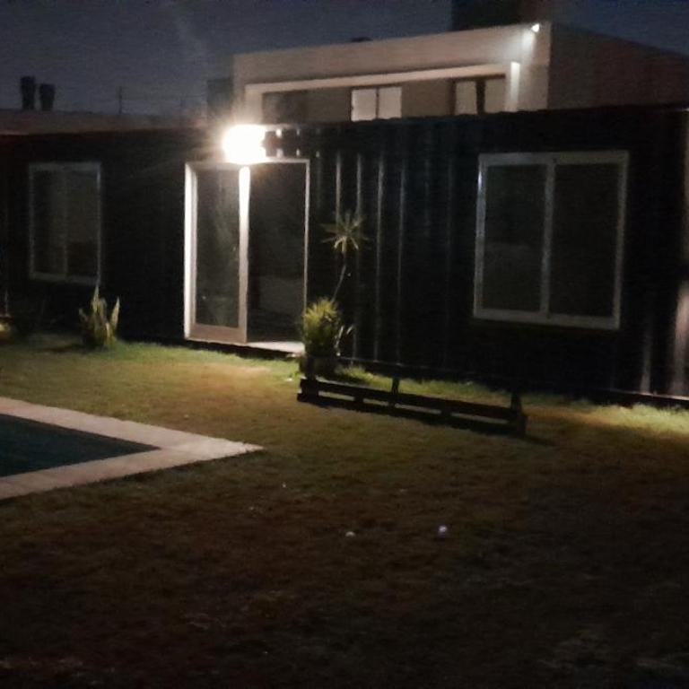 El Contenedor - One-Bedroom House - 22