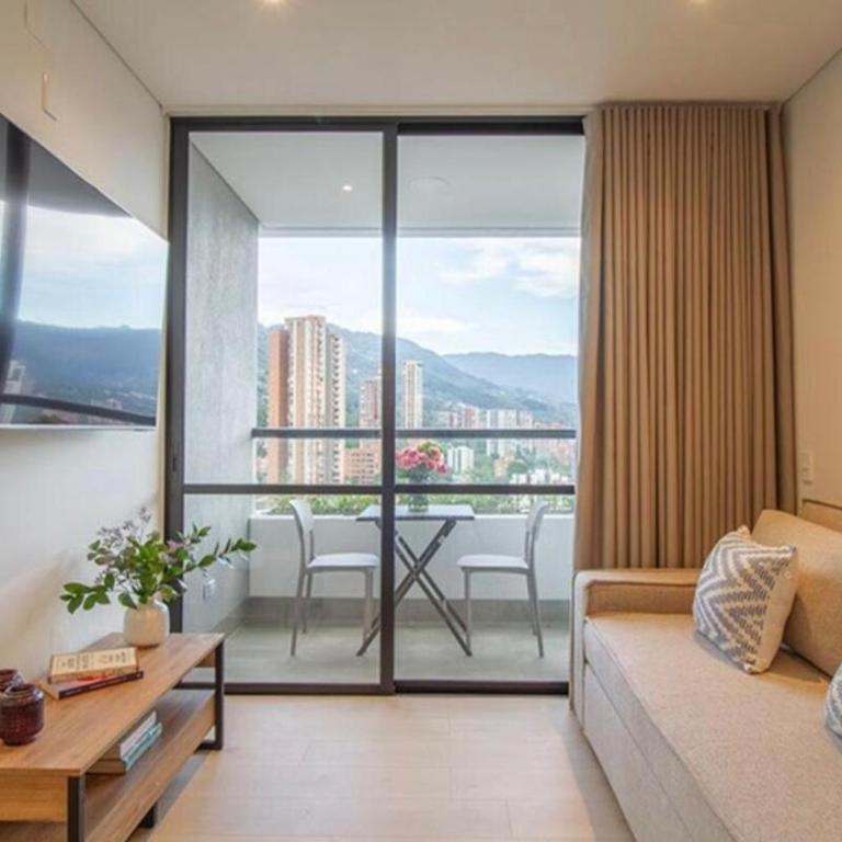 Beautiful Brand new apartment in Poblado - Two-Bedroom Apartment - 2