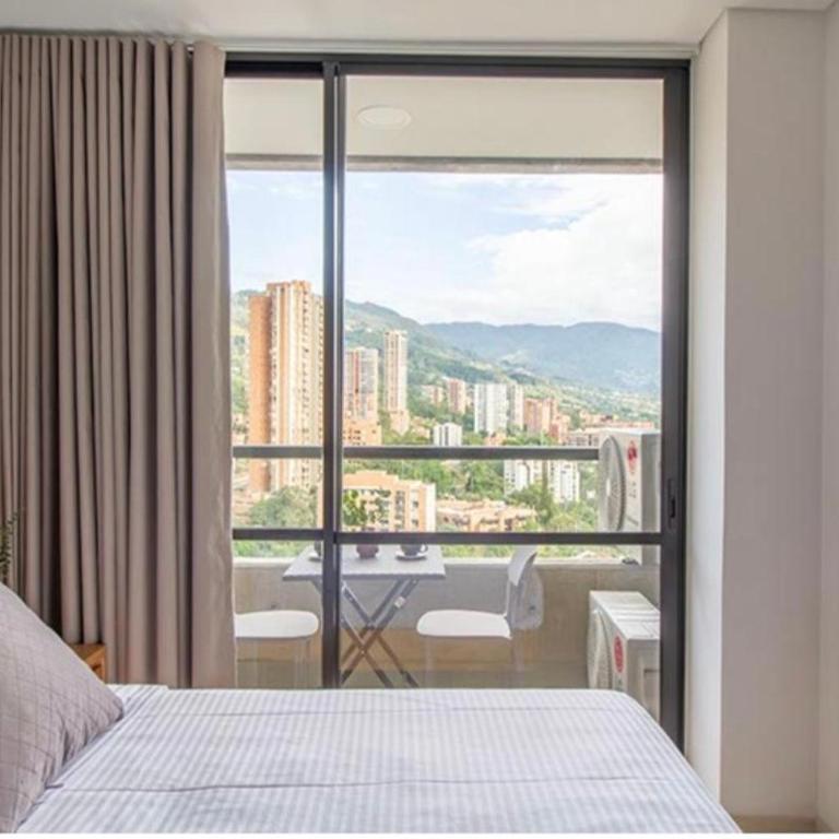 Beautiful Brand new apartment in Poblado - Two-Bedroom Apartment - 31