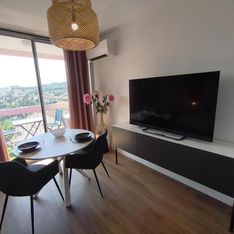 La Roseraie du Château climatisé! - Apartamento de 1 dormitorio - 6