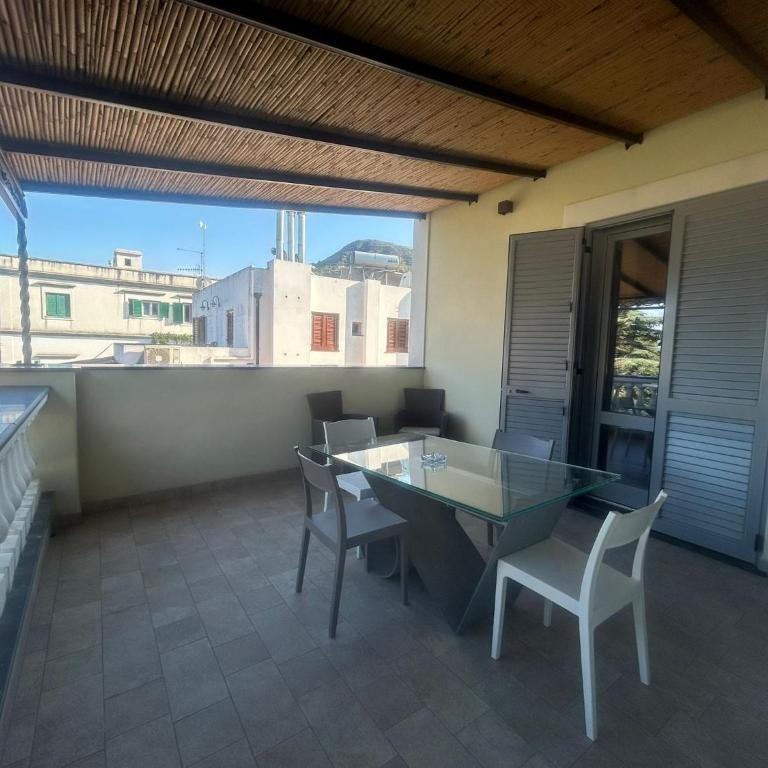 APPARTAMENTI IL VENTAGLIO - Camera Matrimoniale con Terrazza - 18