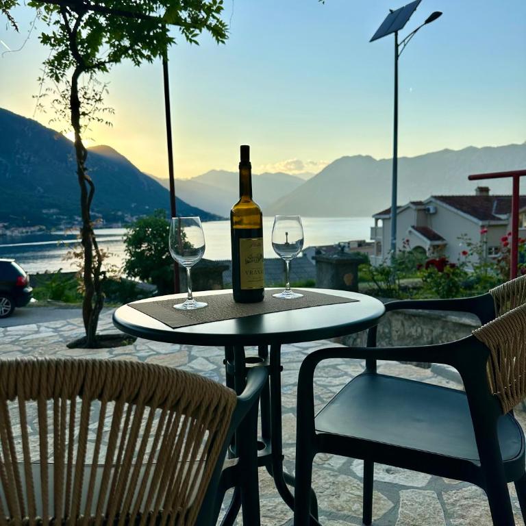Stunning Sea View - Brand New Apartments - Apartman sa Terasom - 1