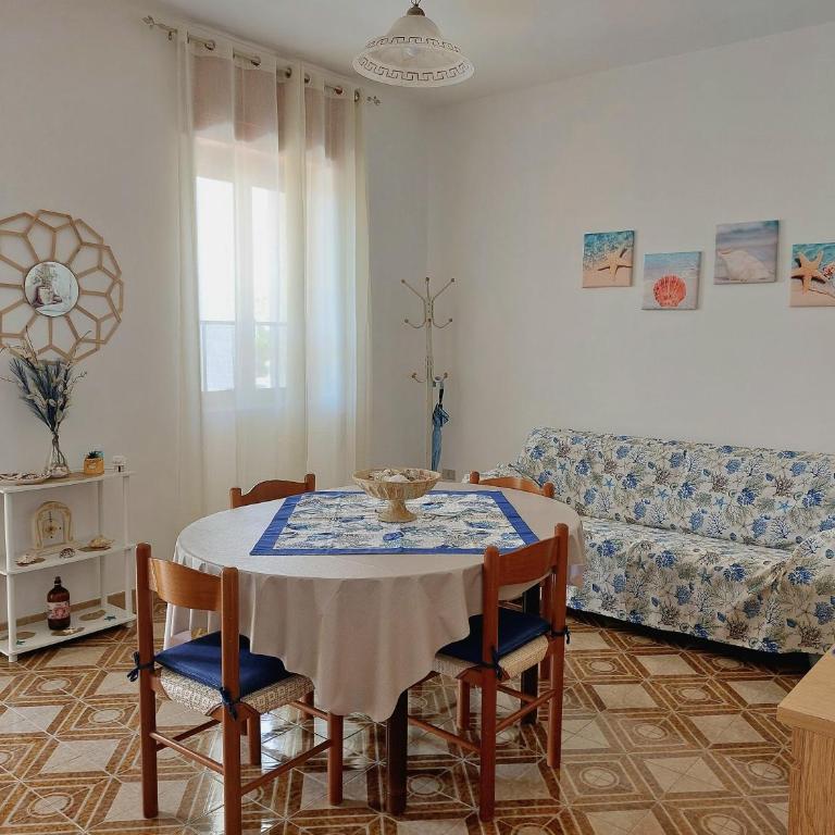 La veranda dei nonni - Appartamenti in villetta vicino al mare - Appartamento con 2 Camere da Letto e Vista Giardino - 8
