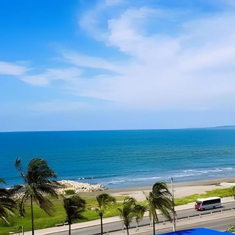3 Bedroom Apartment North Zone. Seaview - Three-Bedroom Deluxe Apartment - 1