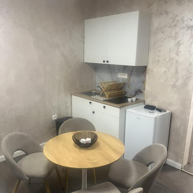 Sara Apartments - Deluxe One Bedroom Apartment - 4