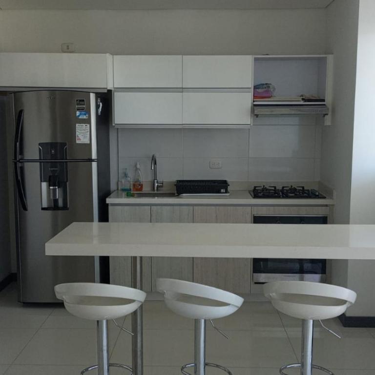 Hermoso Apartamento Bello Horizonte Santa Marta - Apartamento de 3 dormitorios con vistas - 22