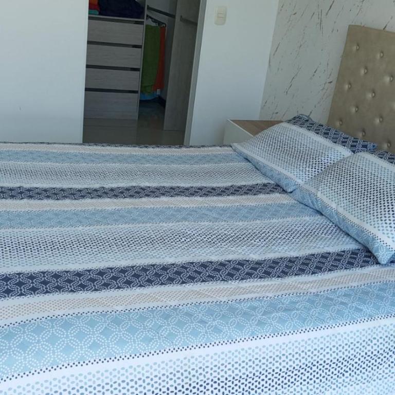 Hermoso Apartamento Bello Horizonte Santa Marta - Apartamento de 3 dormitorios con vistas - 15